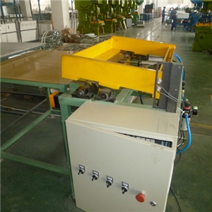 Refrigerator inner container 30 ° bending machine